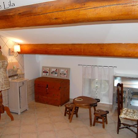 Maison D'Hotes Le Mas De Lila Vers Pont du Gard Exterior foto